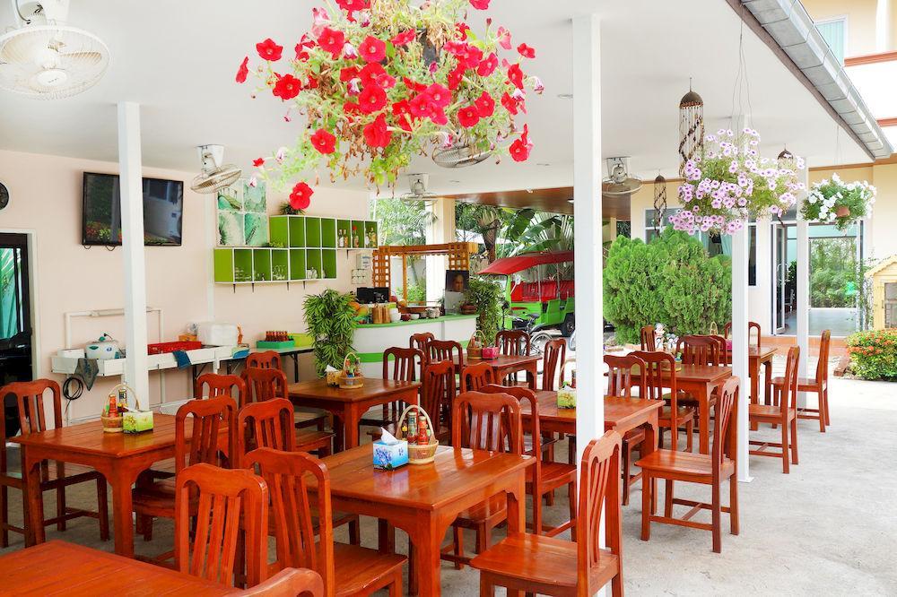 Jungle Resort Jomtien Exterior foto