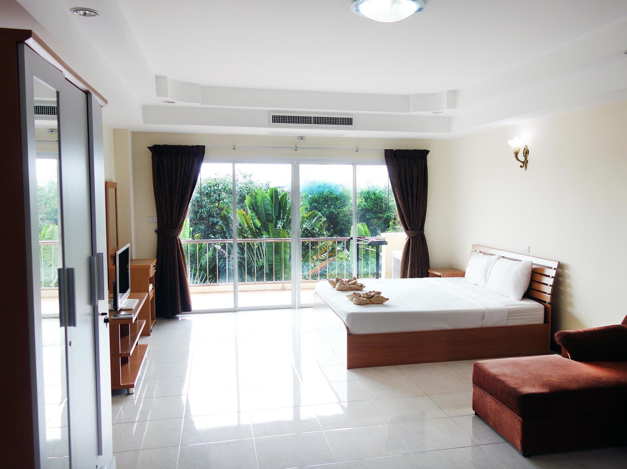 Jungle Resort Jomtien Exterior foto