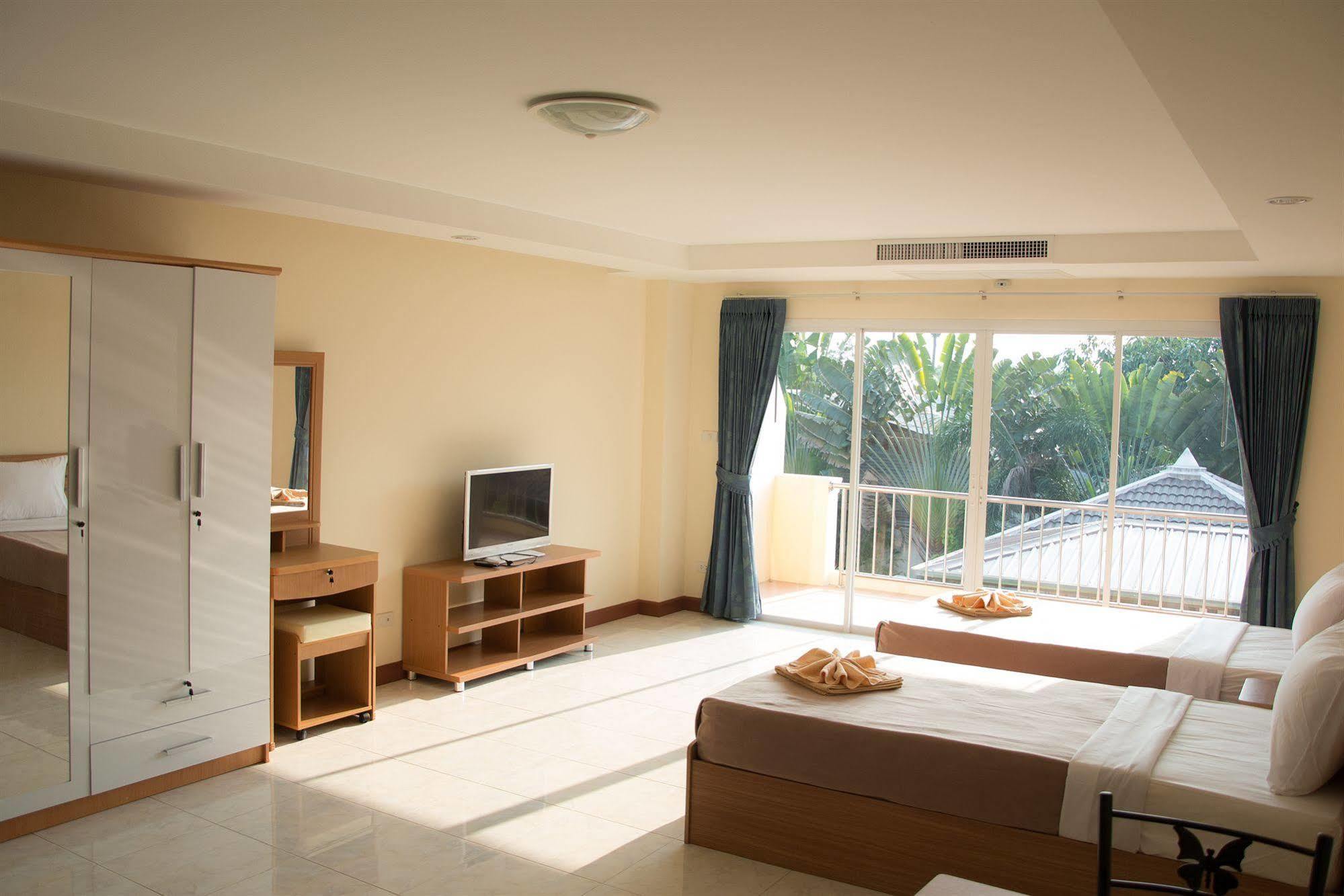 Jungle Resort Jomtien Exterior foto