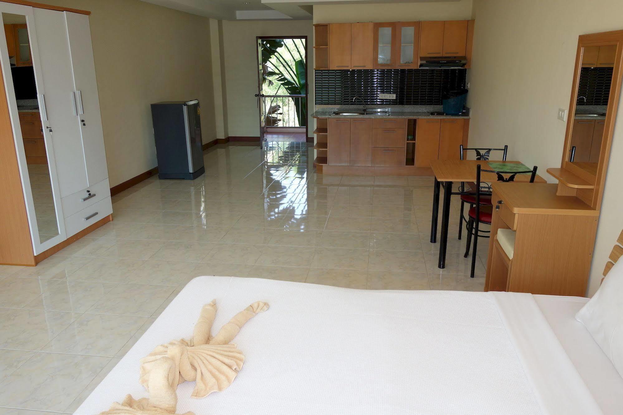 Jungle Resort Jomtien Exterior foto