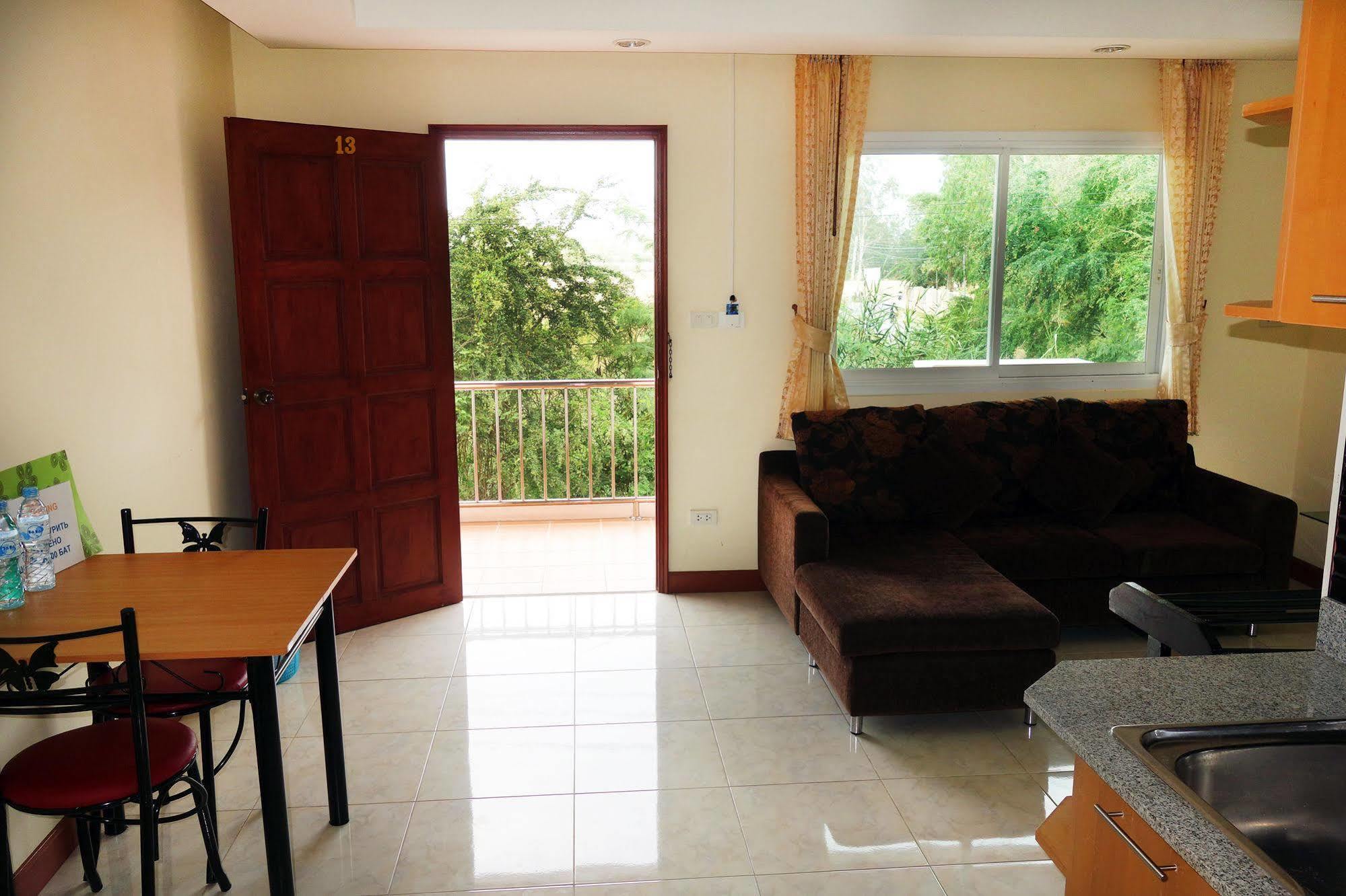 Jungle Resort Jomtien Exterior foto